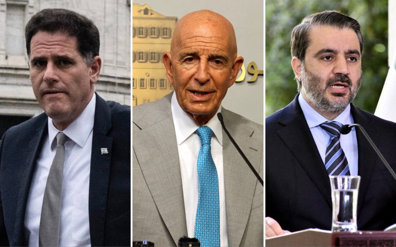 (De izquierda a derecha) El ministro israelí de Asuntos Estratégicos, Ron Dermer; el enviado especial de EE. UU. a Siria, Tom Barrack; y el ministro de Asuntos Exteriores sirio, Asaad al-Shaibani. Foto: Collage/AFP