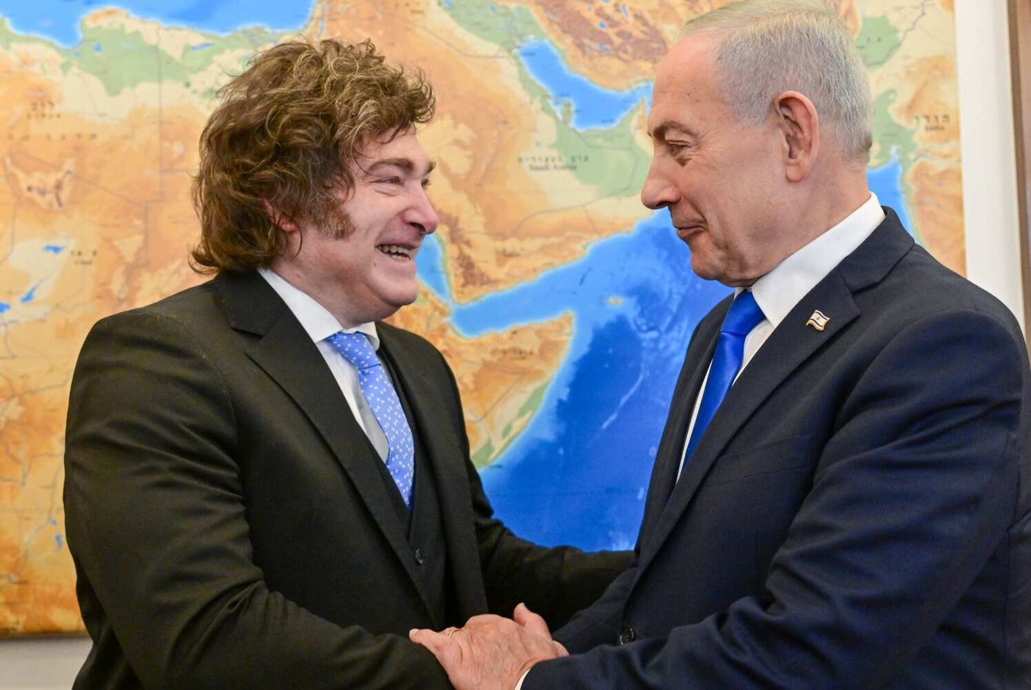 ARCHIVO. El presidente de la República Argentina, Javier Milei, junto al primer ministro de Israel, Benjamin Netanyahu, durante un encuentro oficial celebrado en Jerusalén el miércoles 11 de junio de 2025
