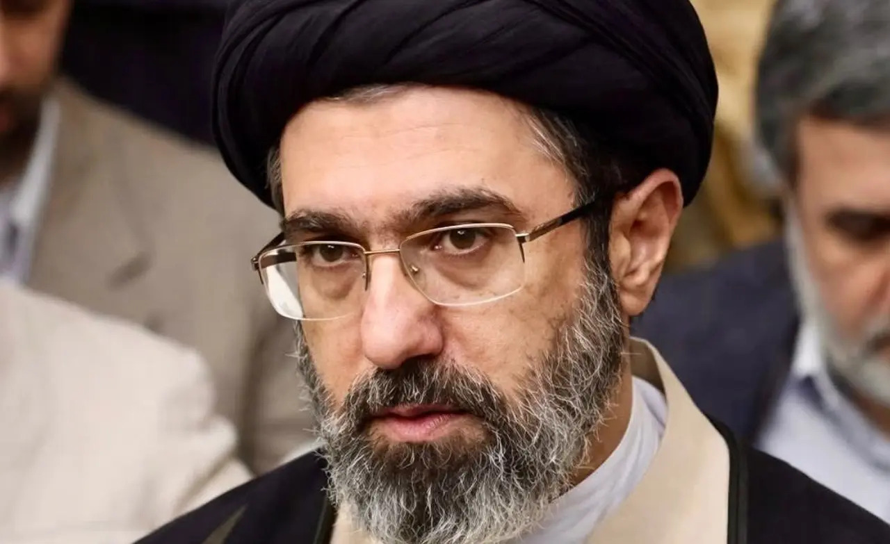 Mojtaba Jamenei, hijo del fallecido ayatolá Alí Jamenei y líder supremo de Irán, durante un acto público en una imagen difundida por medios iraníes. Fotografía: MEHR News Agency / Yousef Qasemi